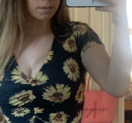 Lucy Scales naked actress pics