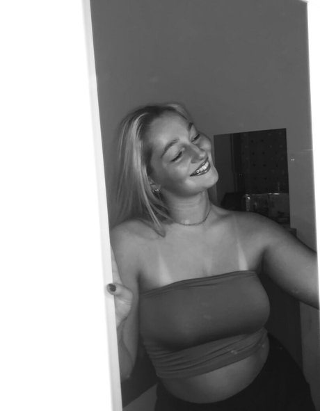 Marianasilva22 star hot images