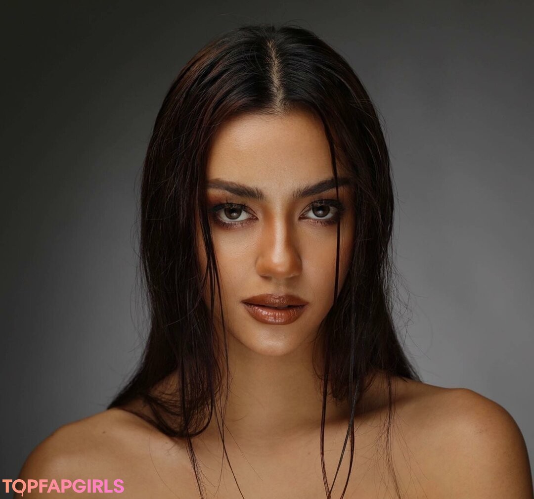 Amanda Obdam nudes model img
