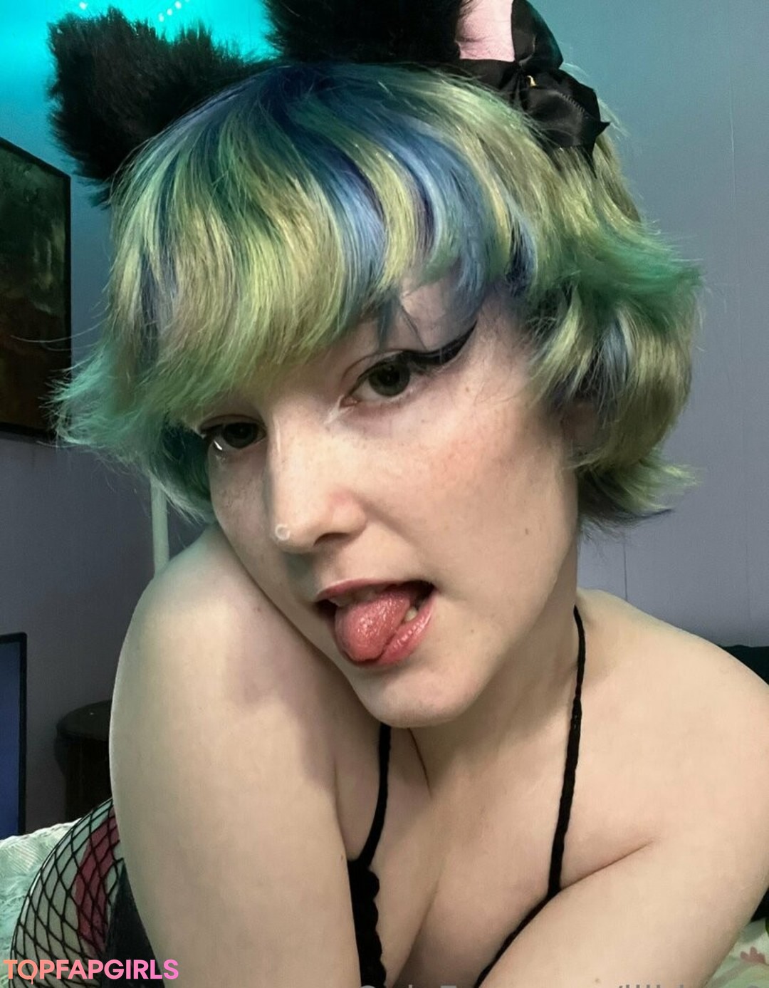 lilbbg 0 star top gallery