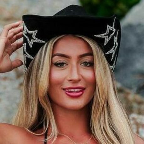 karissaa bauzonn xxx pornstar pics