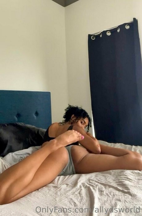 allydsworld star pornographic galleries