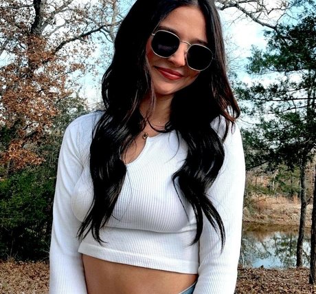 hottest midget onlyfans free porn images