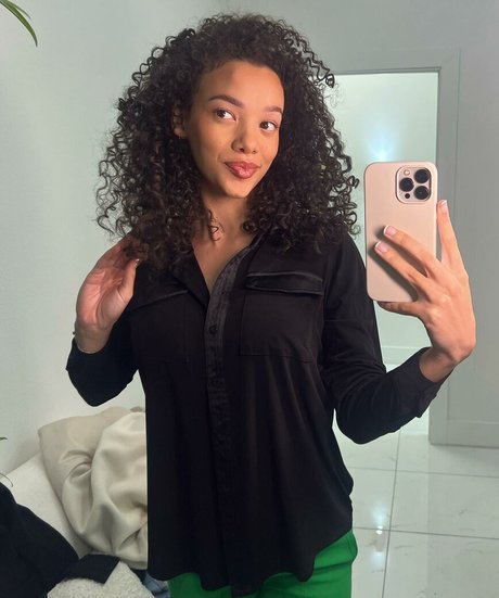 Jazzylique pornstar nice pictures