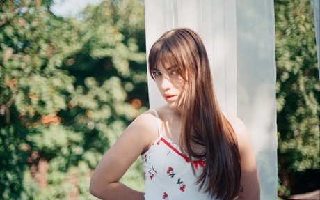 Nemmy Horin perfect actress pictures