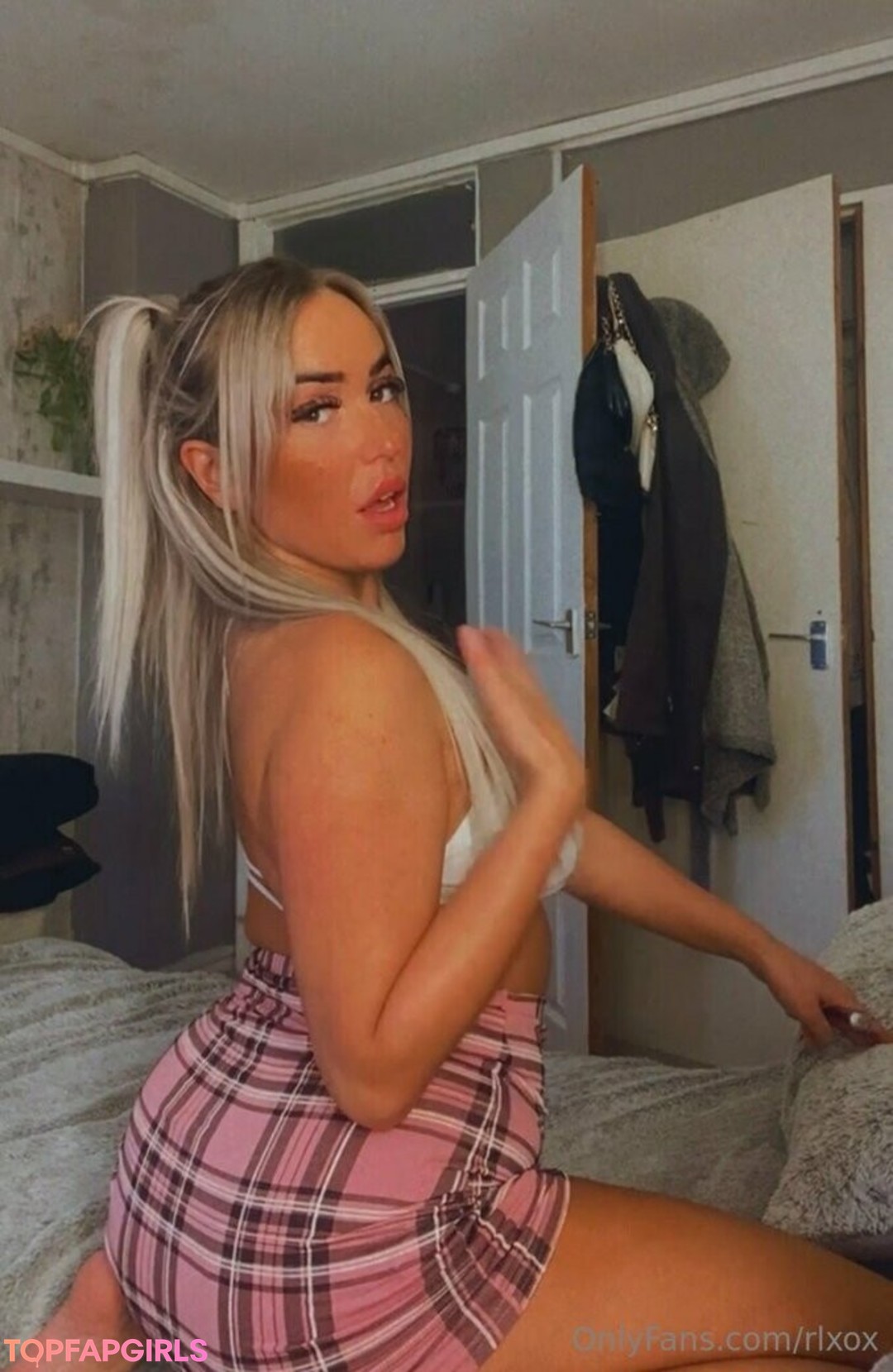 cuckolcouple onlyfans sex images