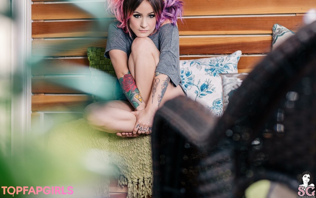 Delacour pornographic actress pic
