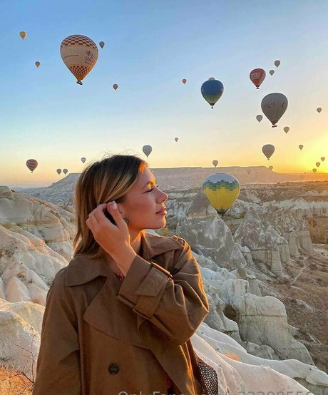 sandraa love hot model image