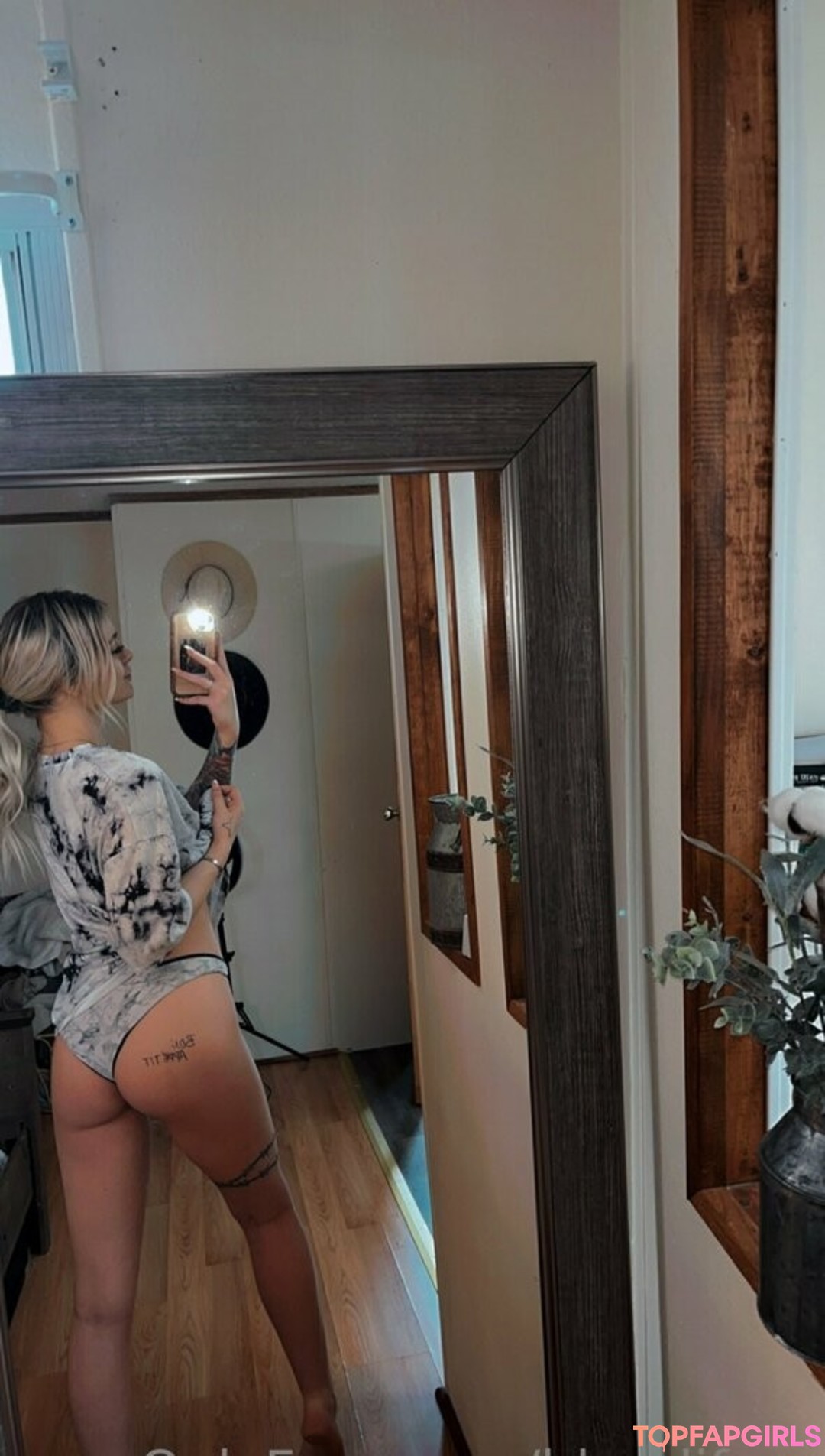 blondifree nice pornstar image