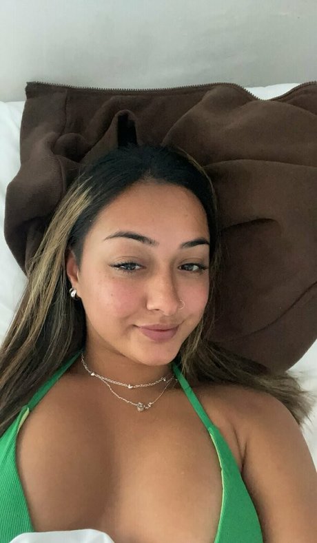 Isha Mariyah hot model images