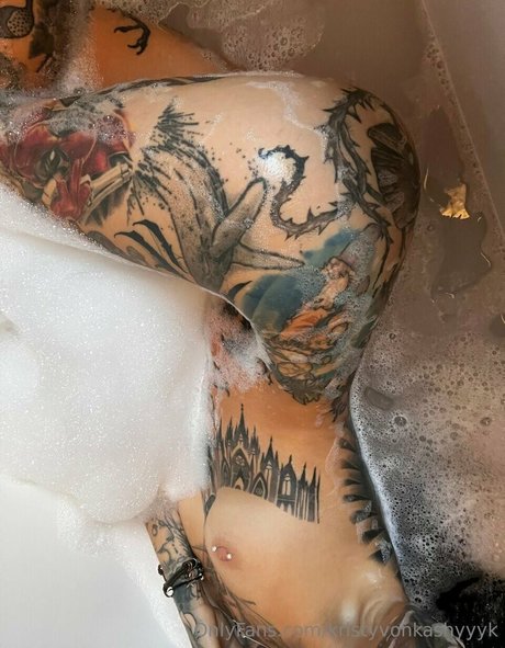 Kristy Von Kashyyyk pornstar perfect pics