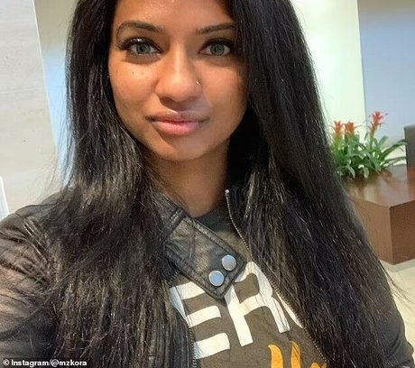 MzKora nudes pornstar pics