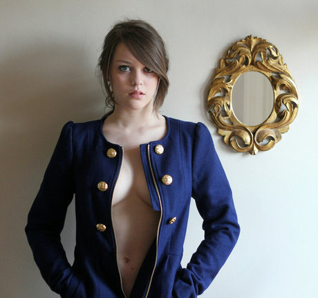 Imogen Rhiannon star nude galleries