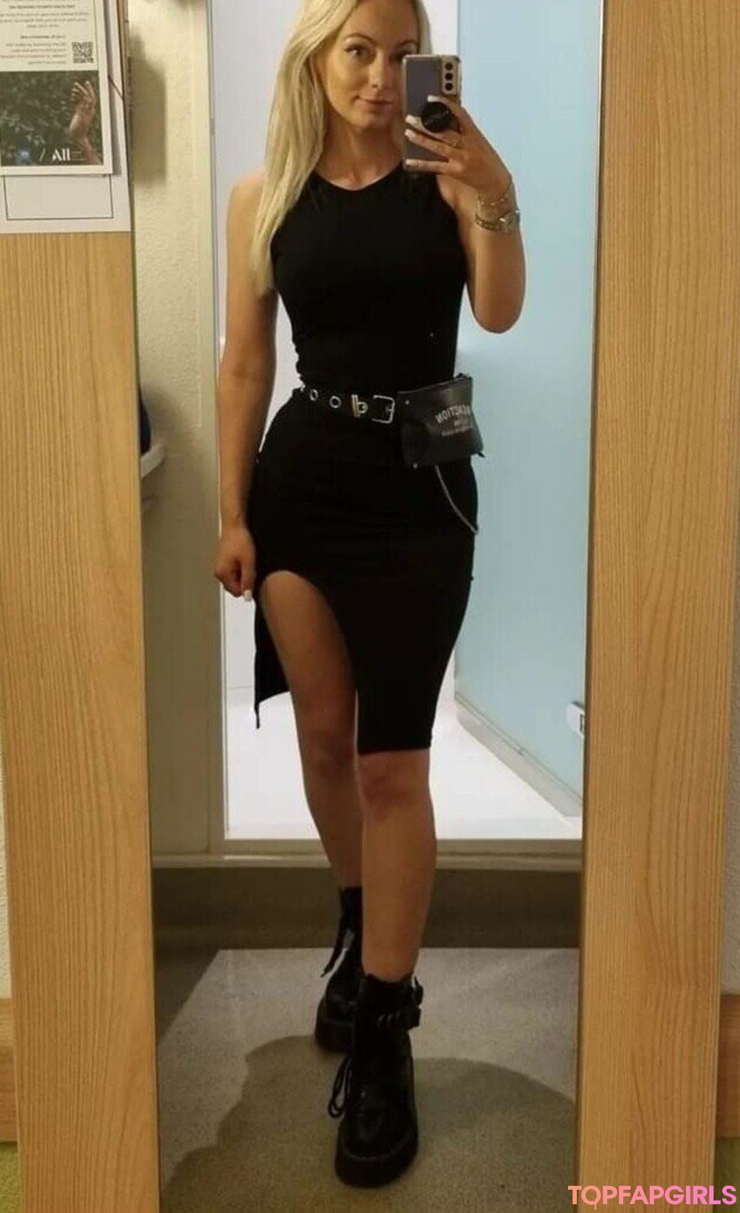 chloxxhill adult actress photo