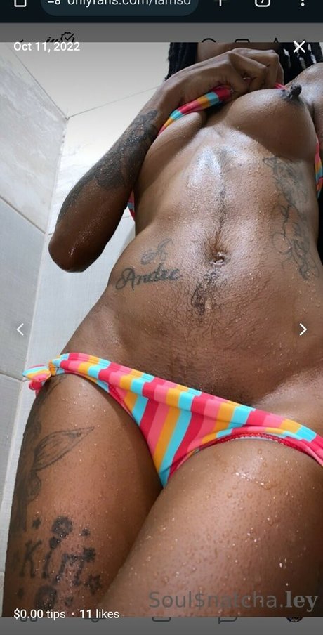 Ley Auhra nice model pics