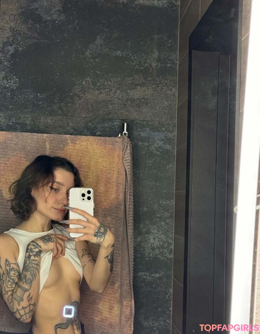kellymay wow nude pornstar pics
