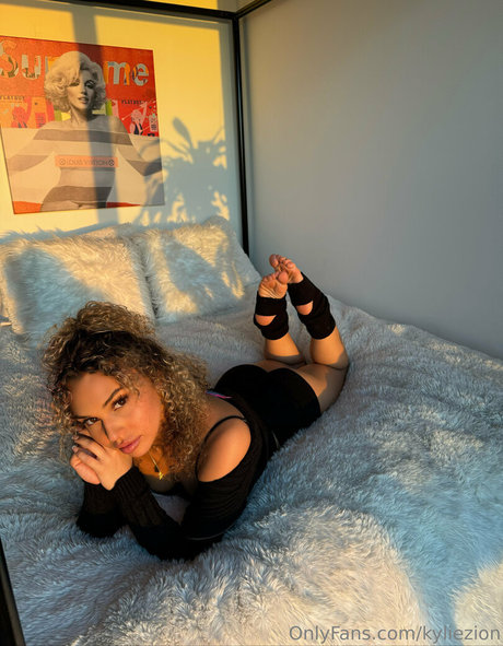 dark skin onlyfans perfect photo