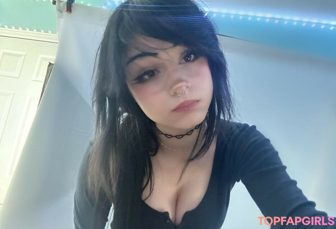 Julzzess star photos