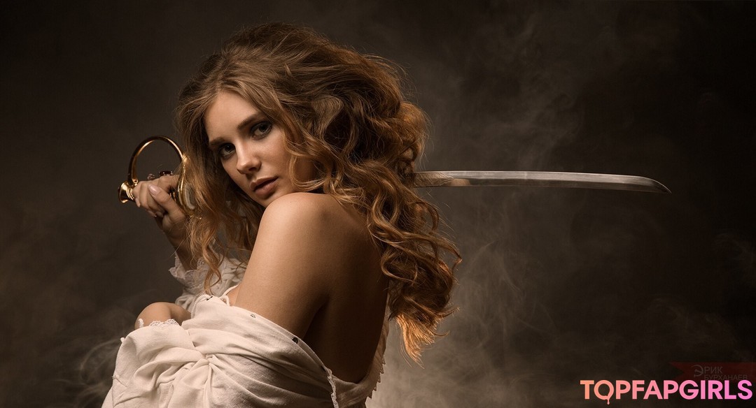 Natalia Tihomirova art actress gallery
