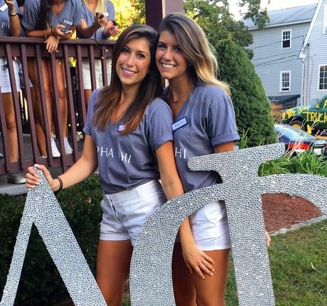 Lindsay Hydorn hd actress img