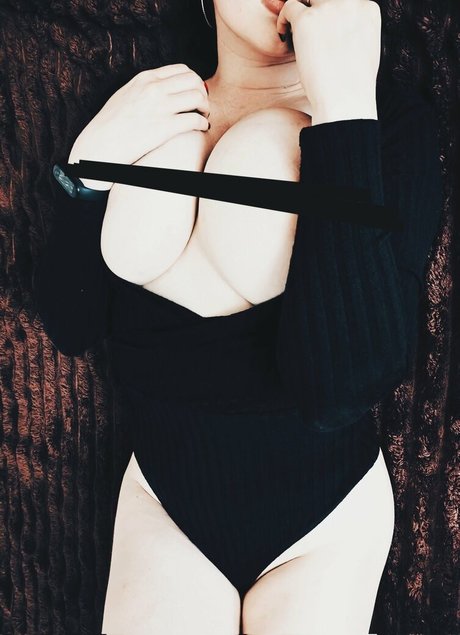 Hinikali star sexy img