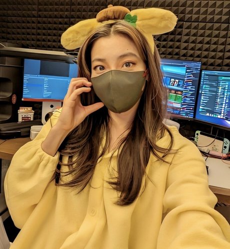 OniGiri pornstar high quality pics