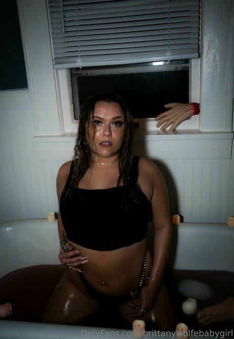 brittanywolfebabygirl perfect model picture