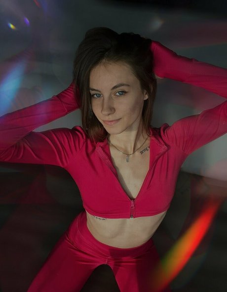 dollynextdoor nude model picture