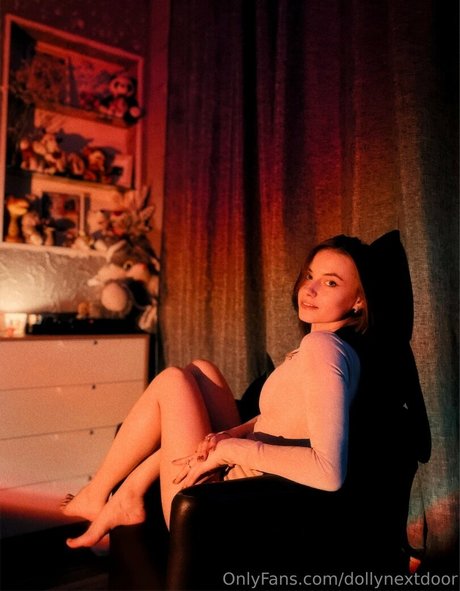 dollynextdoor model pictures