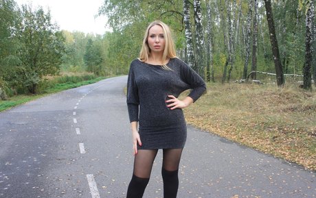 tiny onlyfans hot pictures