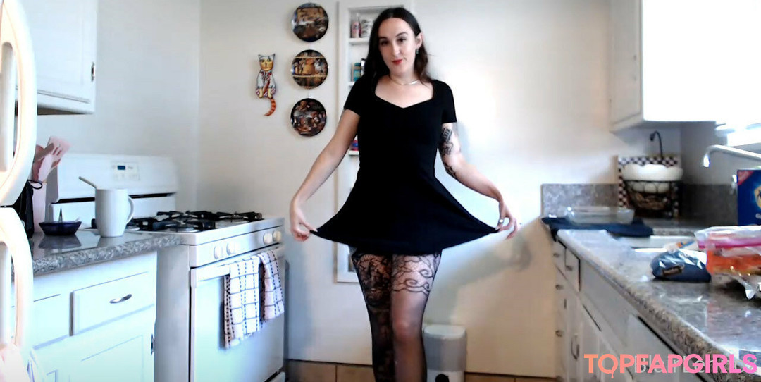 blairlennoxx profile image