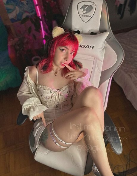 mila sonnn art star pictures