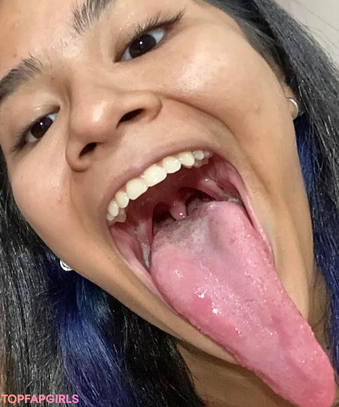 Long Tongue Fetish model hd pictures