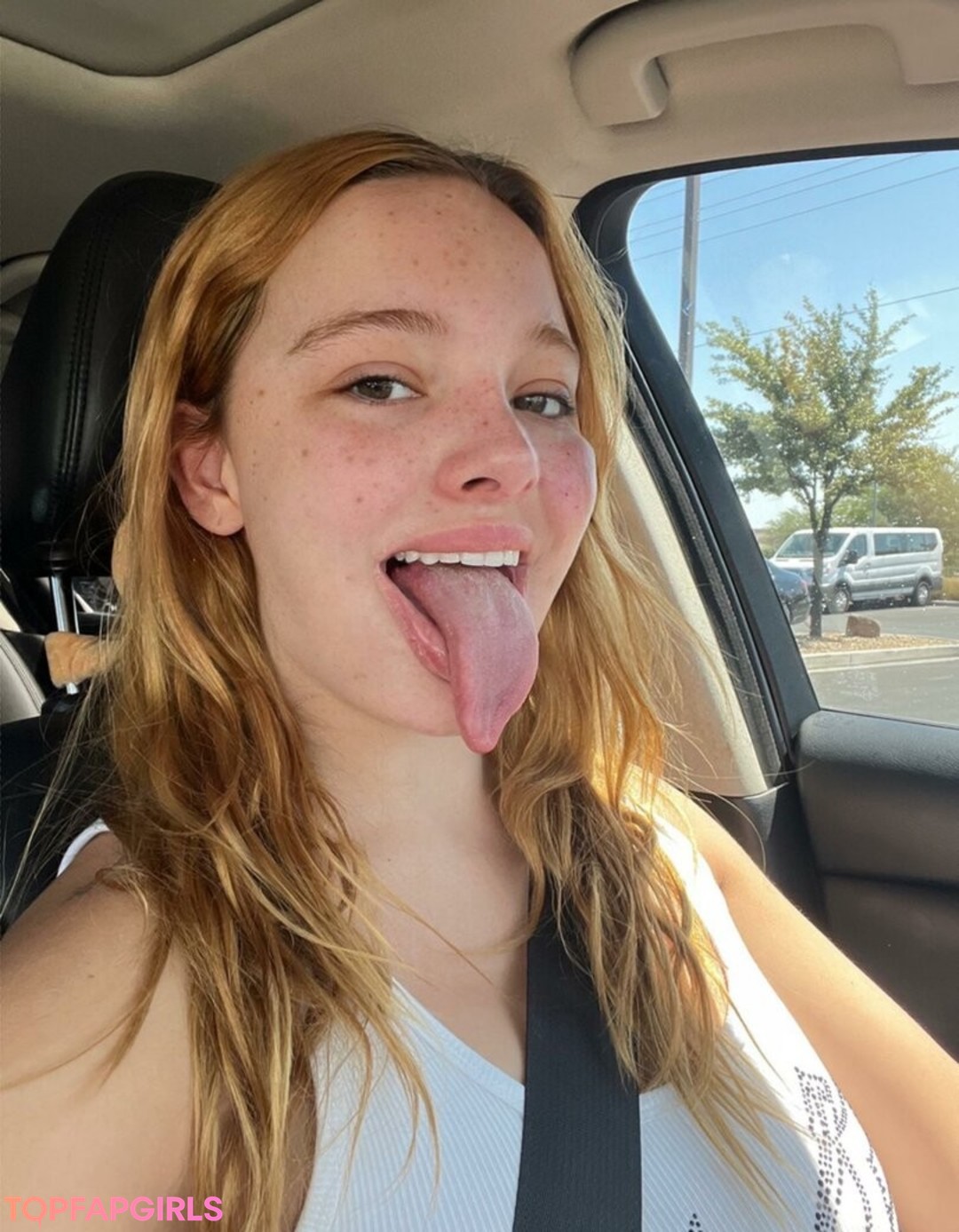 Long Tongue Fetish naked pornstar galleries