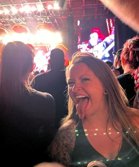 Long Tongue Fetish hot star pics