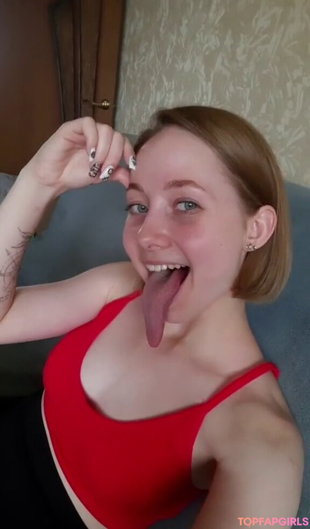 outside onlyfans hot naked photos