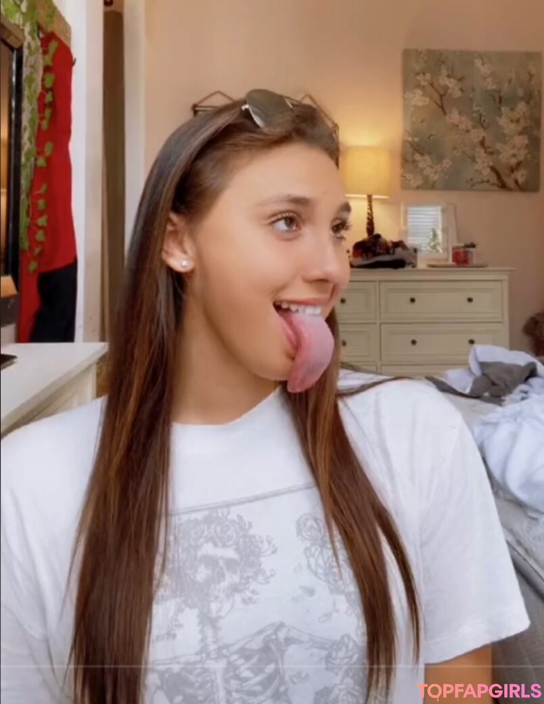 crazy onlyfans pornographic images