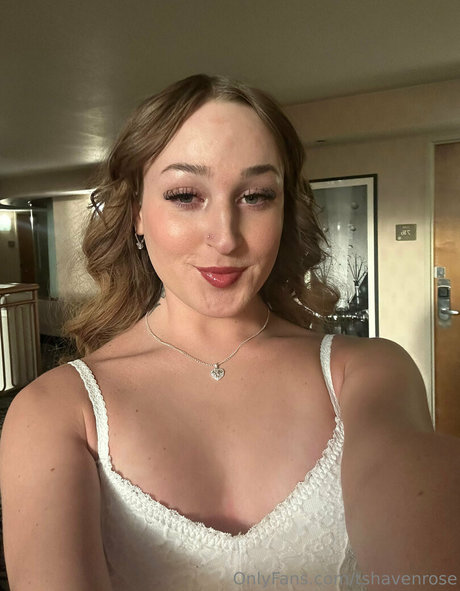 tshavenrose star hot pictures