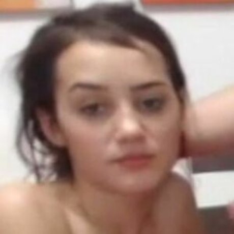 Gynababy star naked pics