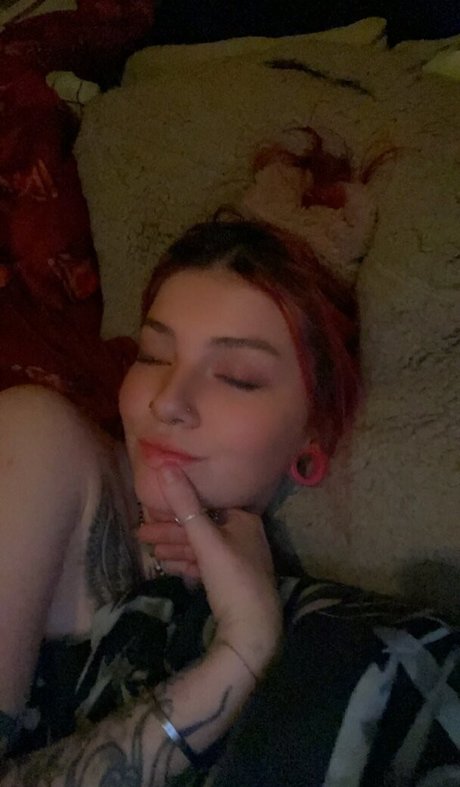 kaszxfree exclusive model image