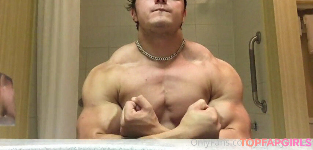 jamietylerflex top model img