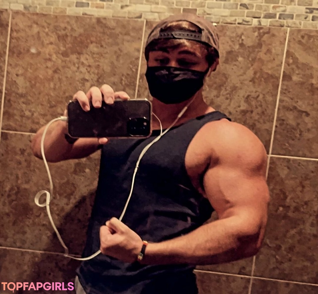 jamietylerflex erotic model images