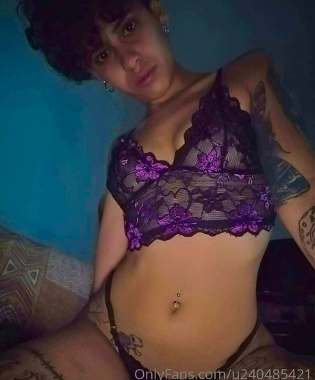 thequeenwithcurls high quality pornstar pictures