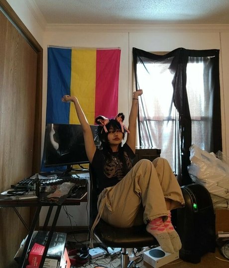 kinsathic best model galleries