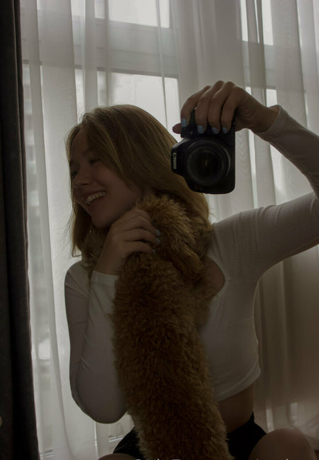 va lery hot actress gallery