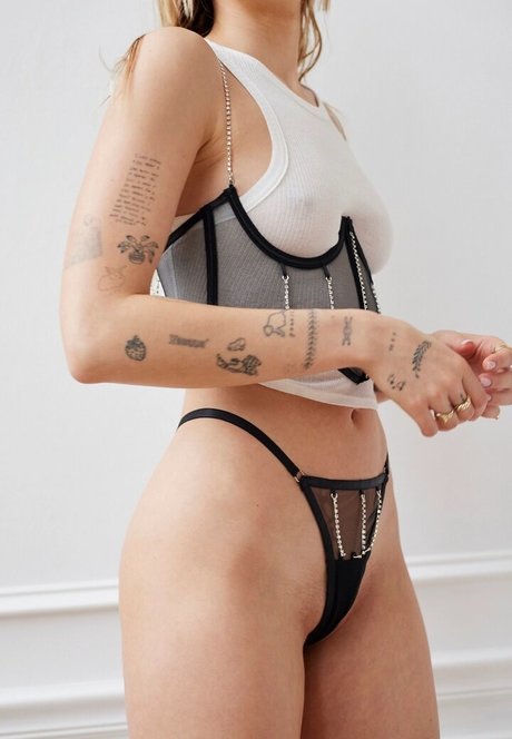 Lindsay Vrckovnik Linmick pornstar erotic picture