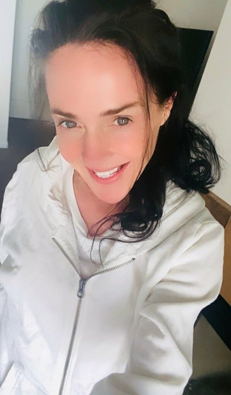 lilrosiedoll star hot photo