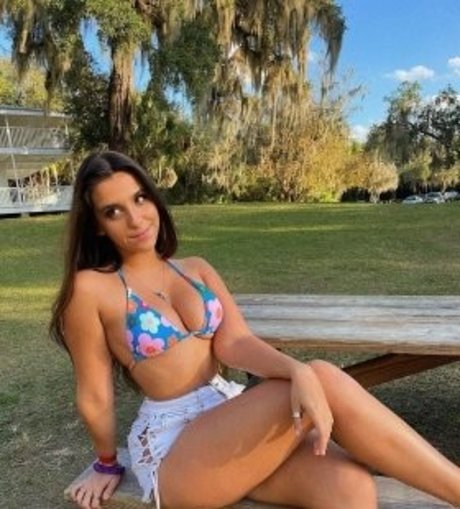 pussy milf onlyfans erotic photo