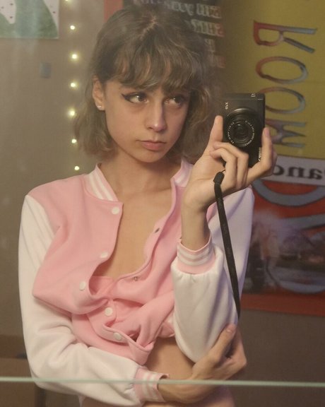 Cd Bell beautiful star photo