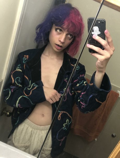 Cd Bell adult actress photos